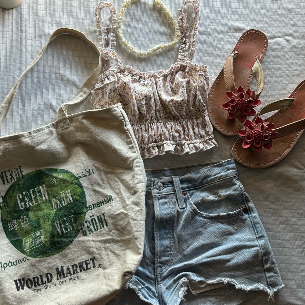 floral tilly’s top